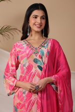 Digital print V neck suit set in pure crepe with lining