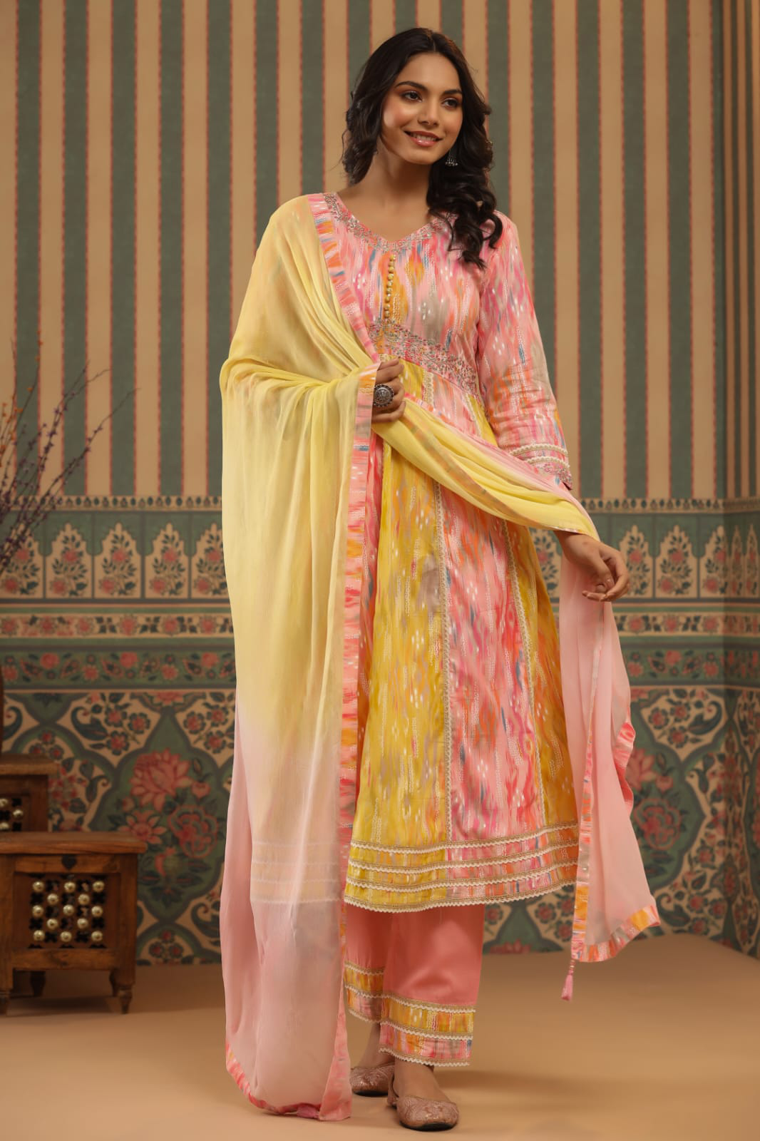 Pretty pretty pure cotton Anarkali suit