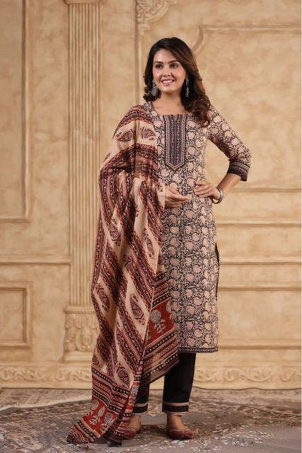 Gorgeous katha stitch cotton suit set