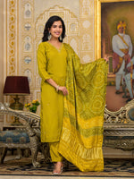 Beautiful muslin suit set paired with gaji silk dupatta