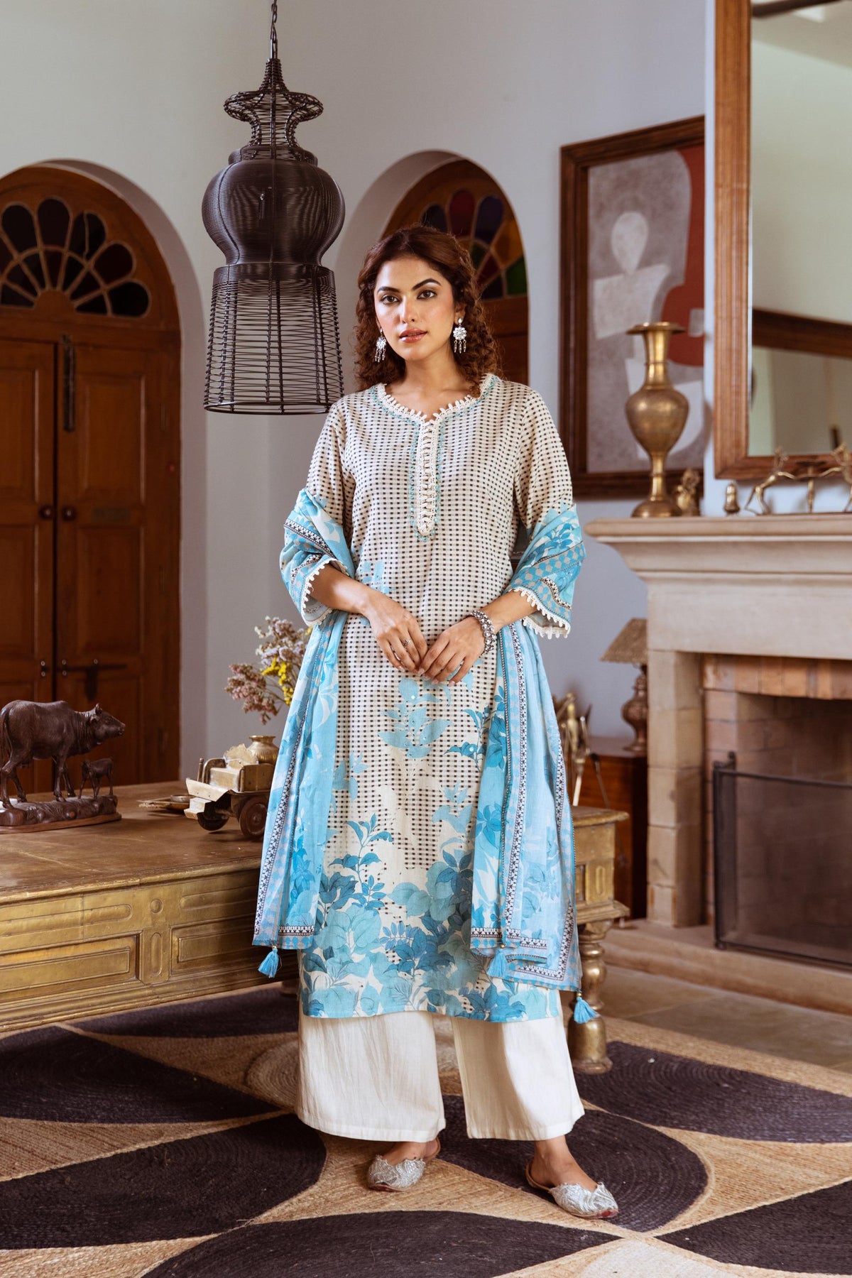 Designer cotton suit set in digital print paired with plazzo pant