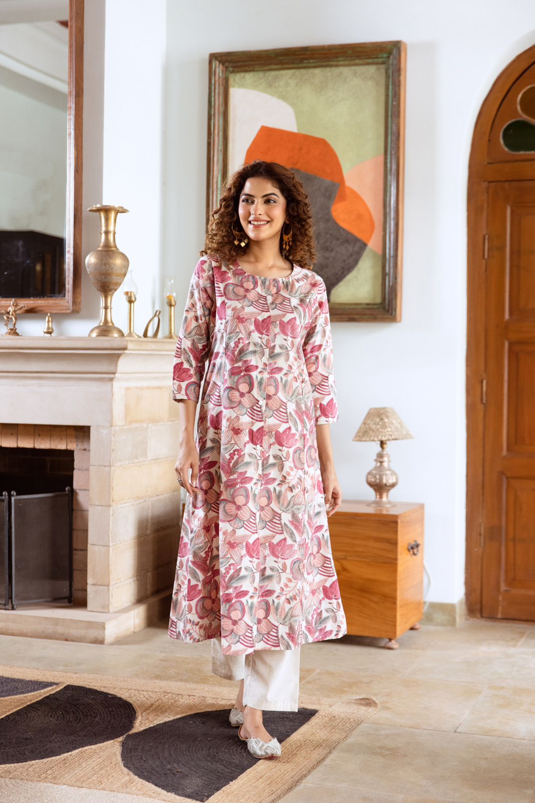 Pretty premium flex cotton kurta pant in princess cut! Both kurta and pant comes with pocket