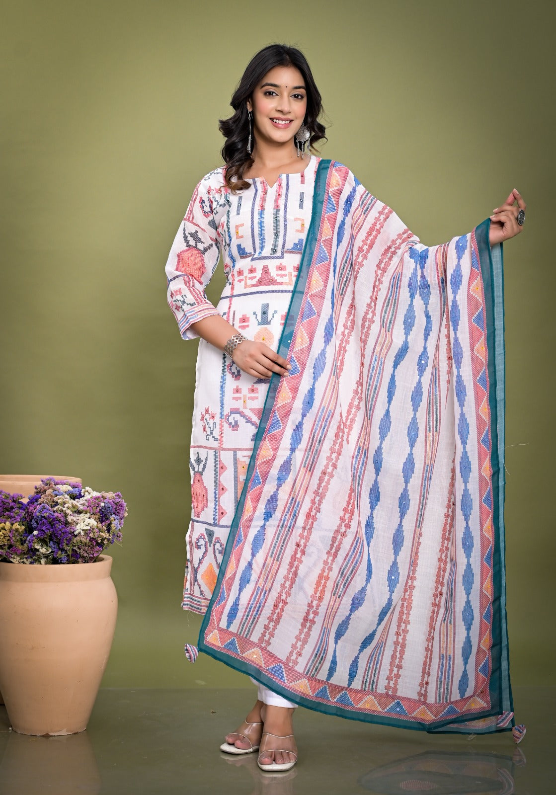 Beautiful n pretty pretty weaved linen cotton suit set