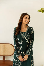 Heavy rayon V neck stylish kurta pant in green colour