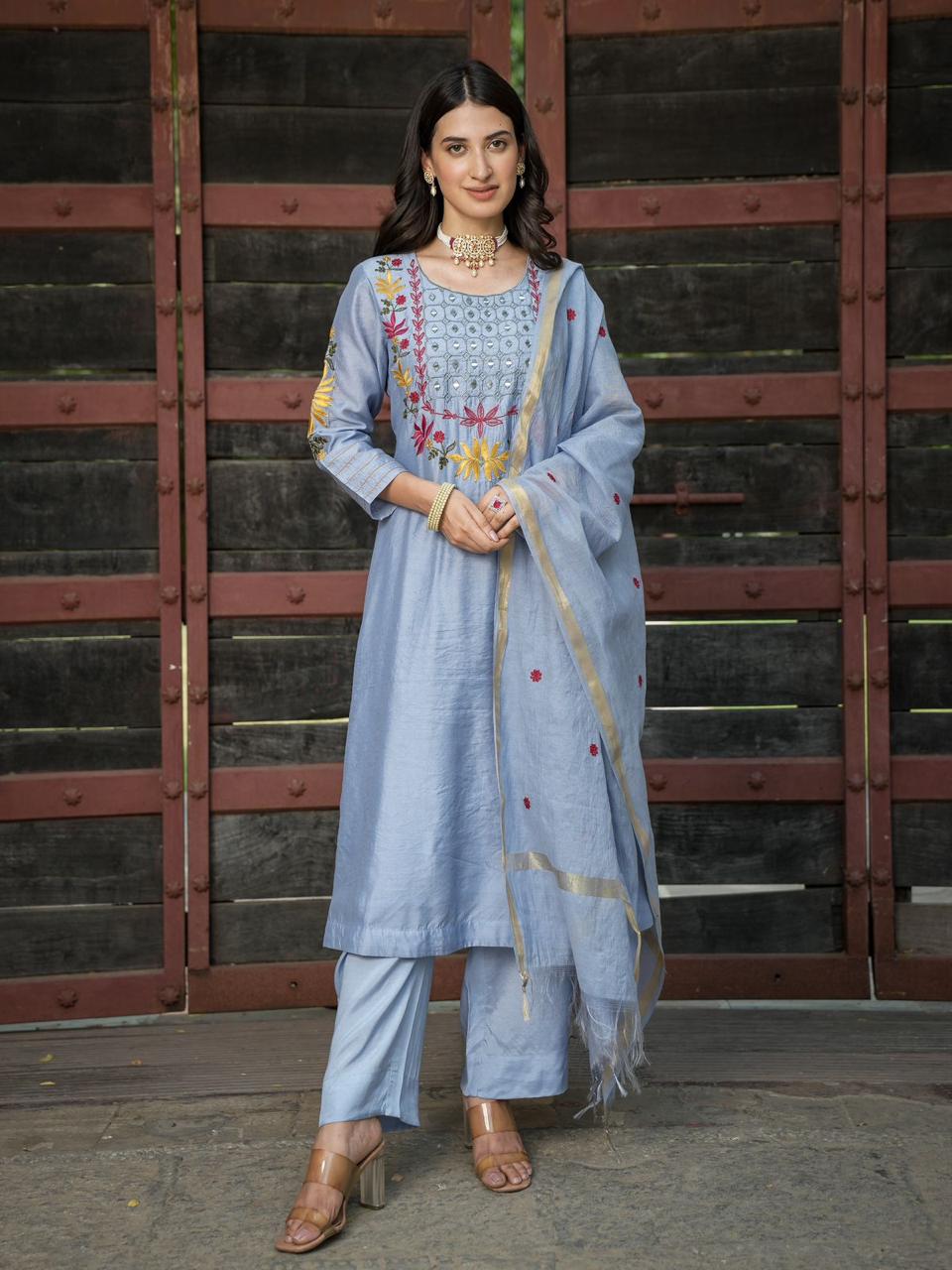 Stunning Mul chanderi suit with beautiful embroidery