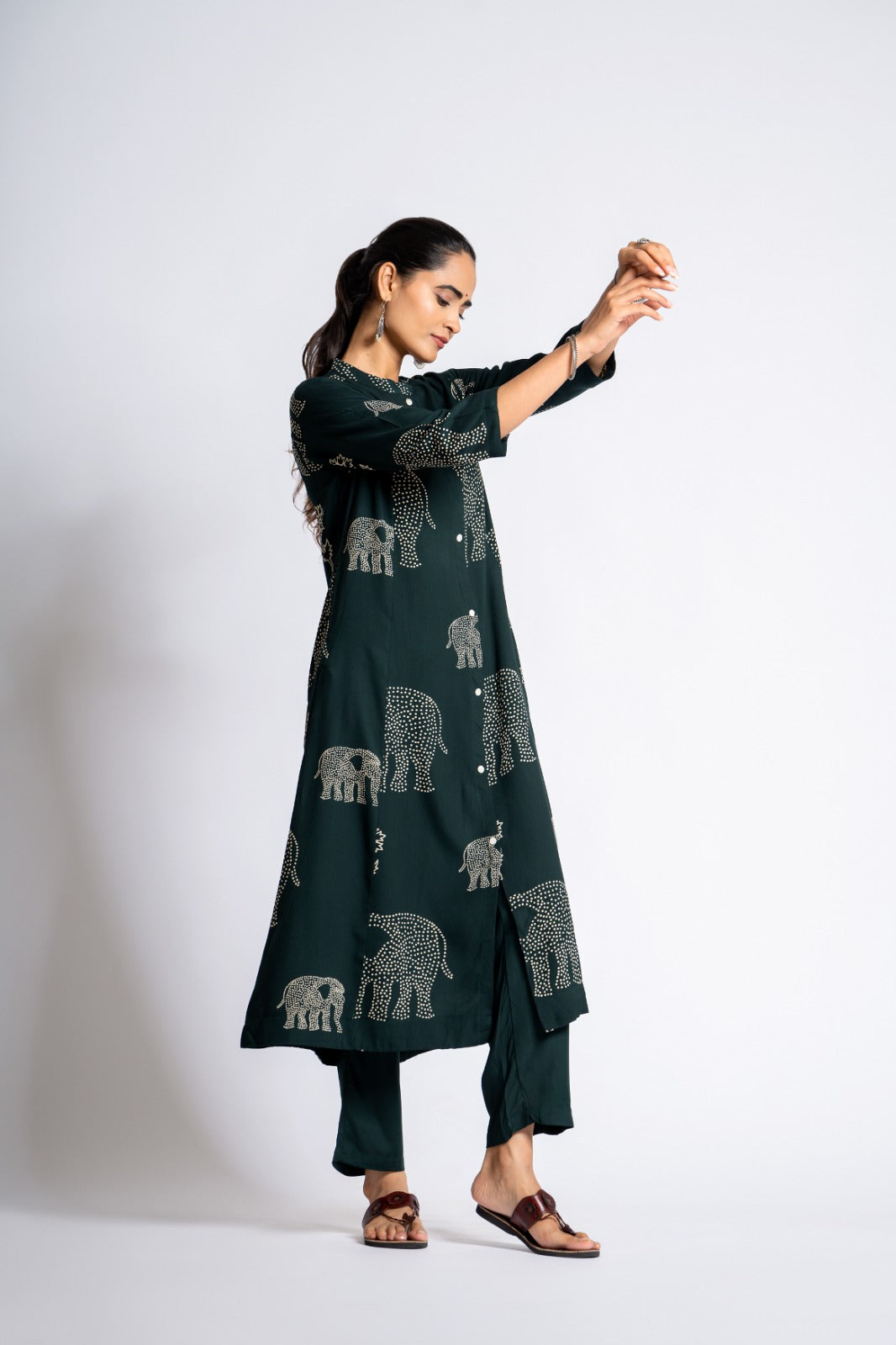 Heavy cotton rayon kurta pant in green