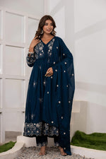 Pretty mul cotton embroidered Anarkali suit set in blue