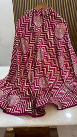 Beautiful gaji silk skirt in wine (can fit upto 42-43 waist)