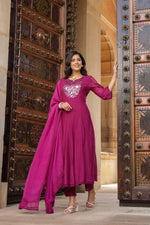 Gorgeous n elegant lining net suit set