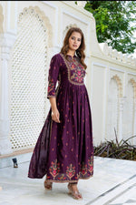 Pretty heavy rayon kurta pant in wine colour