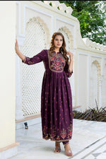 Pretty heavy rayon kurta pant in wine colour