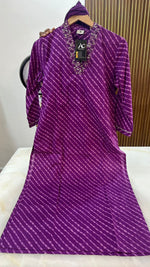 Pretty cotton V neck suit with crushed cotton dupatta