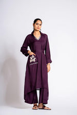 Pretty muslin silk embroidered and coin detailing kurta pant