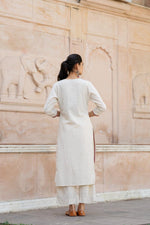 Pretty V neck cotton kurta pant