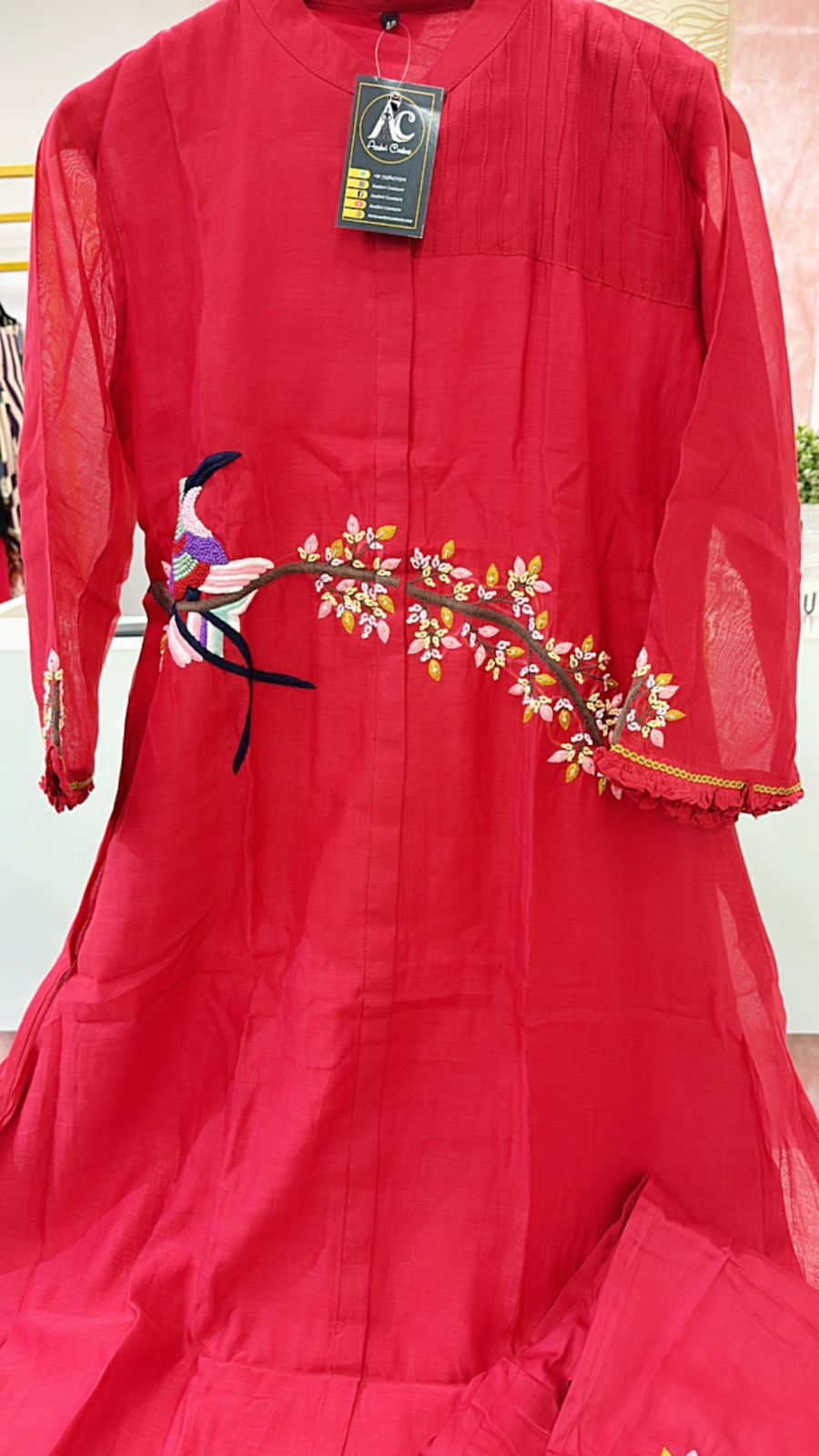 Pretty Mul chanderi hand embroidery kurta pant