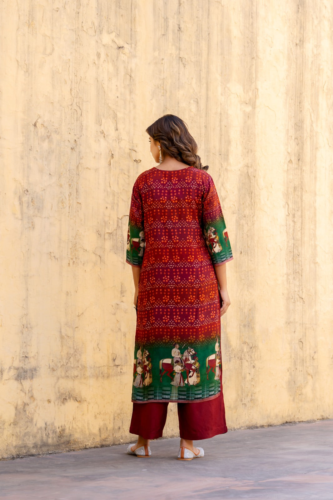 Pure muslin bandhani kurta pant with pichwai print