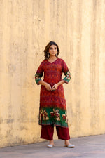 Pure muslin bandhani kurta pant with pichwai print