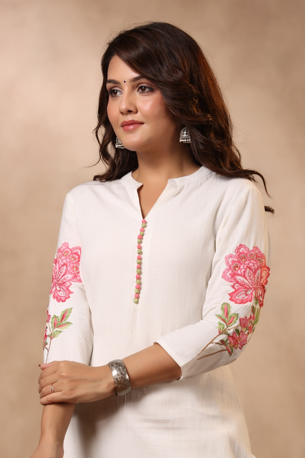 Embroidered kurta pant in cotton