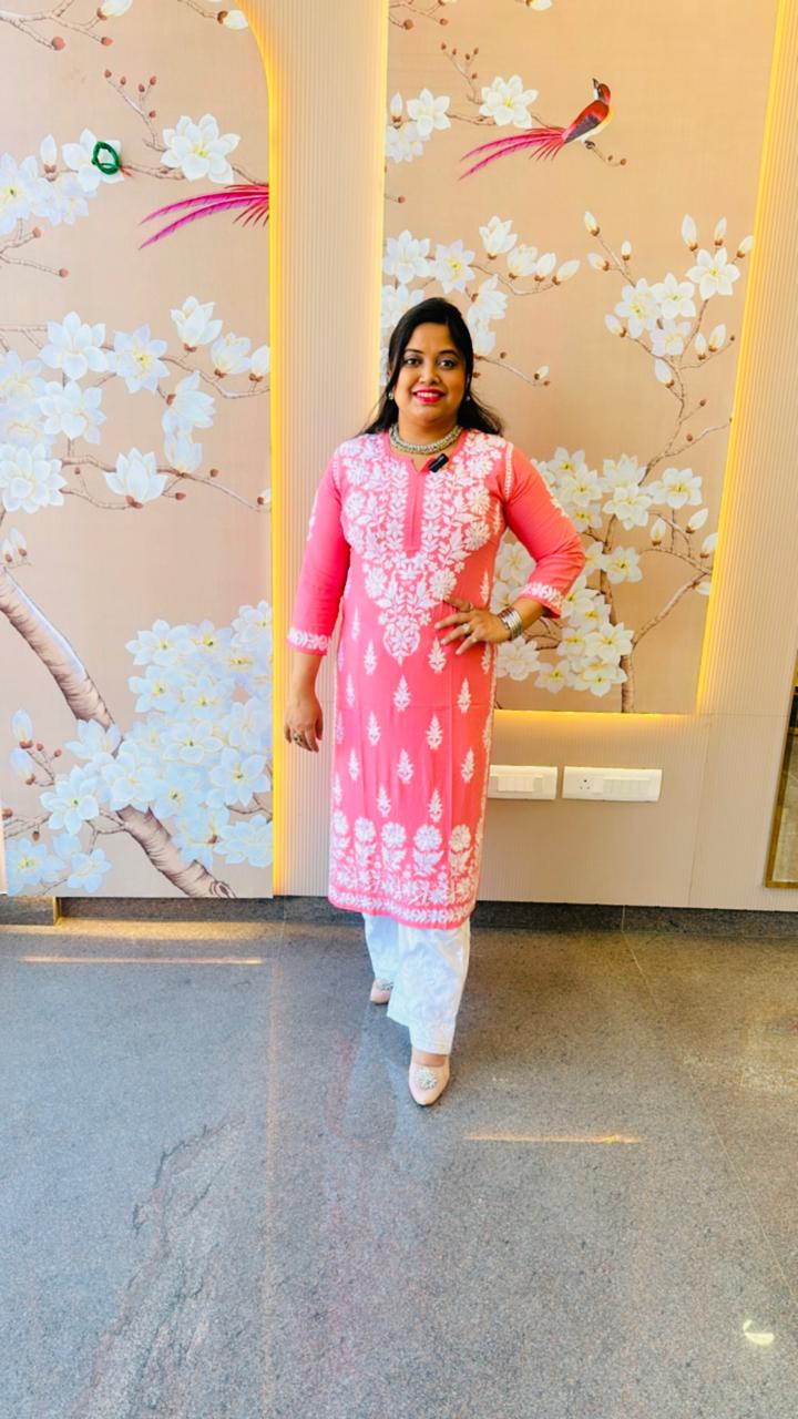 Gorgeous chikankari kurta in peach