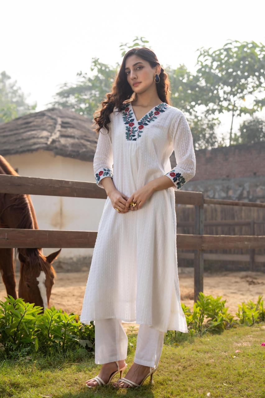 Pure Dobby cotton embroidery lining kurta pant