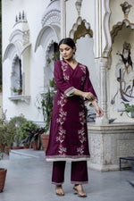 V neck embroidered designer kurta pant