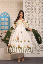 Alia cut embroidered full suit set