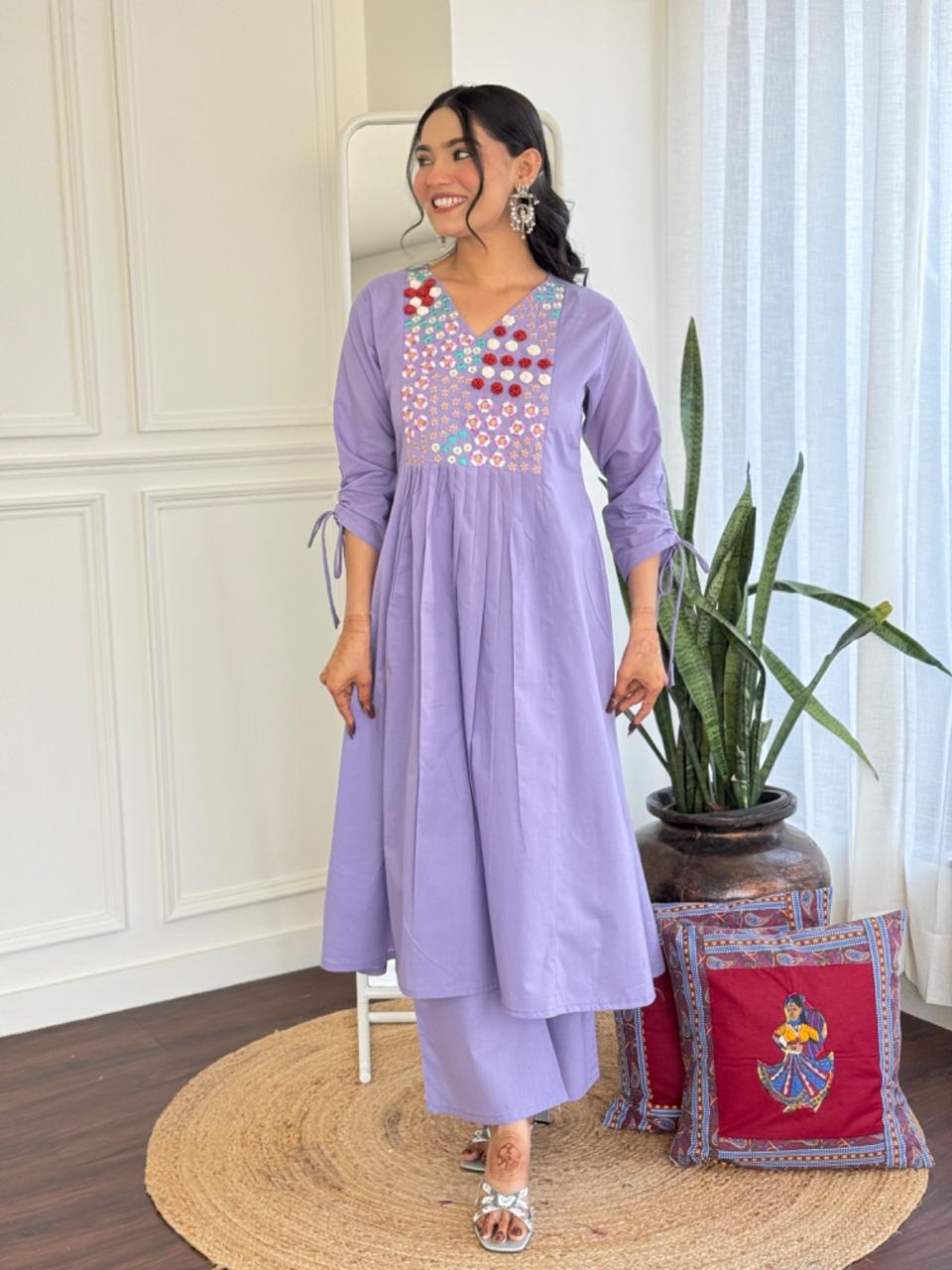 Fully embroidery kurta pant with stylish hands in purple